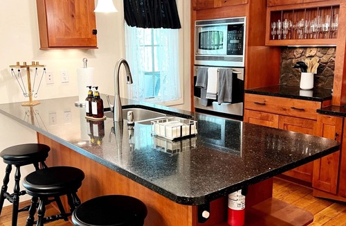 Narrowsburg House | Private vollyball court: 5-Acre Haven with AC close to Bethel Woods.