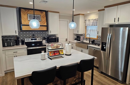 Lake Charles House | PROMISE PLACE- BRAND NEW, quiet, cozy, fully appointed retreat!