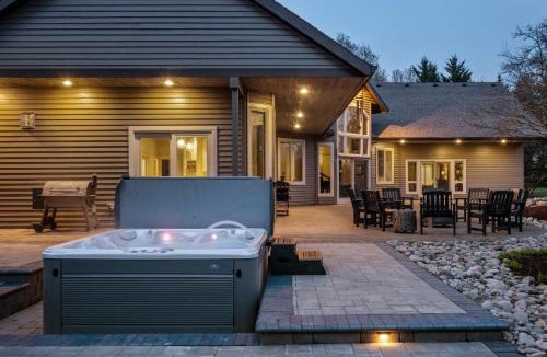 Newberg House | Punkin Manor