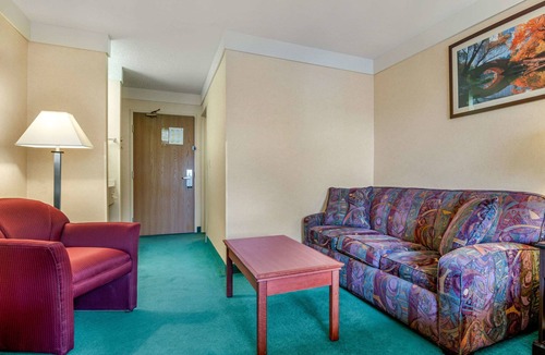 Boyd Acres Hotel | Quality Inn Bend North
