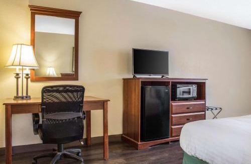 Pomerene Hotel | Quality Inn Benson I-10 Exit 304