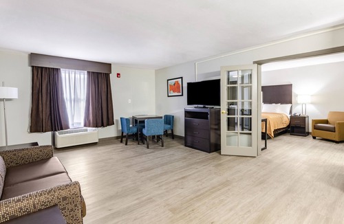 Bristol Hotel | Quality Inn Bristol Pinnacle Area