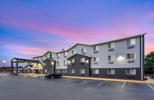 Delaware Hotel | Quality Inn & Suites Delaware South