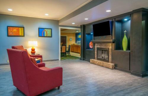 Tougaloo Hotel | Quality Inn & Suites