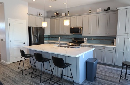 Tramonto House | QUIET and SPACIOUS full house in Northern Phoenix.