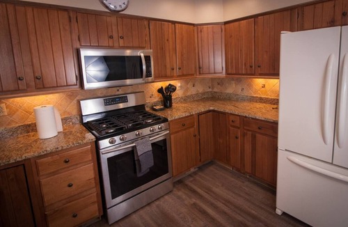 Battle Creek House | Quiet Retreat. Golf Courses, Gull Lake and Casino