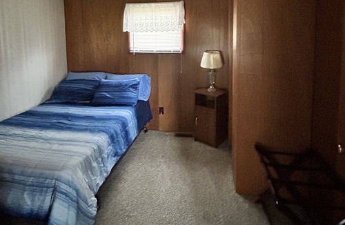 Rose City Cabin | R &R Cabin rentals. Close to trails and rifle river recreation center.