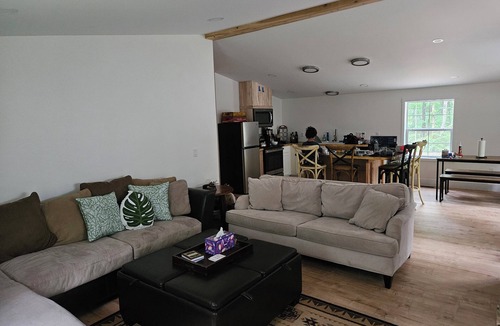 Mancelona Cottage | Rapid River Retreat Cottage - 3 Bed, 2 Bath, 2.5 acres, & Hot Tub