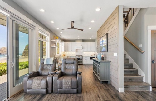 Oceanside House | Rare Oceanfront Home Directly on the Sand in Oceanside, Oregon! The Finley!