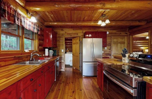 Sylva House | Red Lantern Lodge