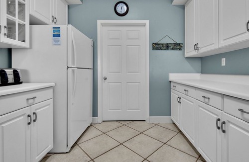 Navarre Beach Condo | Regency 302 - The Coast is Clear for a Beach Getaway!