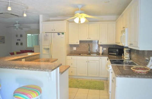 Islamorada Cottage | Relax at Little Bay Cottage in Islamorada, a cozy retreat.