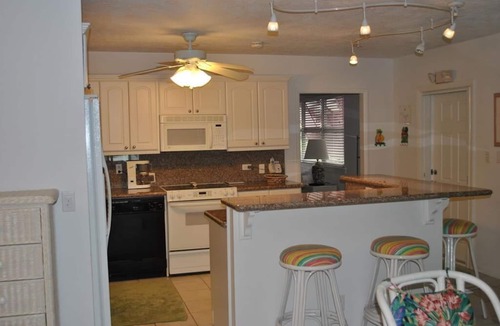 Islamorada Cottage | Relax at Little Bay Cottage in Islamorada, a cozy retreat.