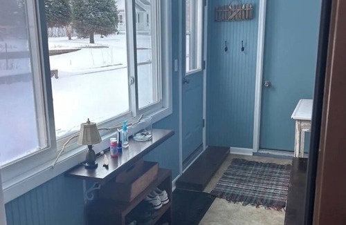 Eagle Harbor Cottage | Relax at our Cozy Cottage in the heart of Eagle Harbor