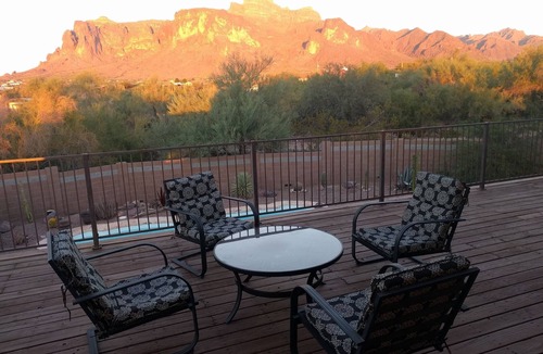 Apache Junction House | Relax at the base of the Superstition Mountains