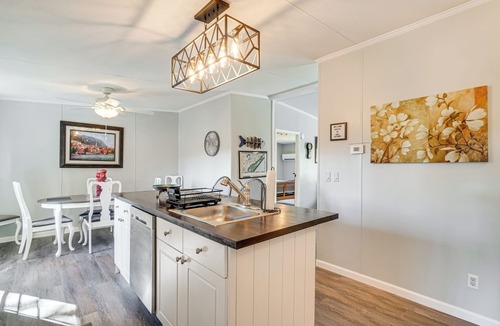 Decatur House | Relax Fireside! Retreat Near Chickamauga Lake