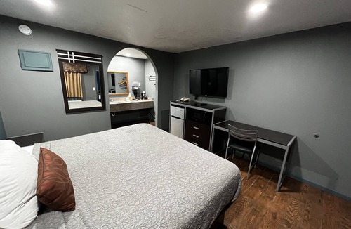 Ashdown Hotel | Relax Inn