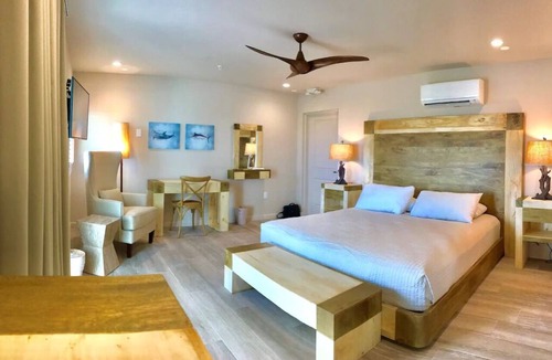 Layton Hotel | Relax & Rejuvenate - Perfect Island Retreat w/Kitchen, Outdoor Pool