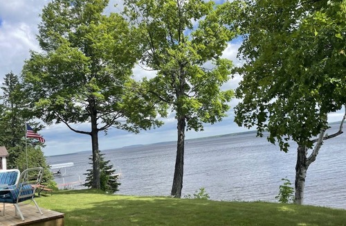 Marenisco House | Relax with a view at Oasis North on Lake Gogebic