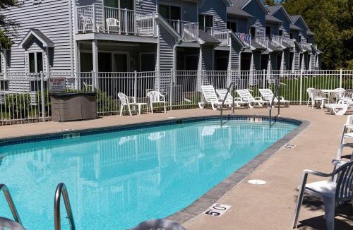 Fish Creek House | Relaxing Busy Bee C-7 by Simple Life Rentals
