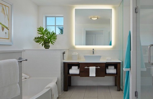 Historic Seaport Hotel | Relaxing Key West Getaway with 3 Onsite Swimming Pools, Minutes to Beaches