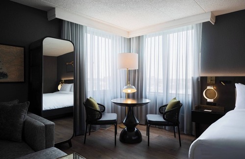 Northbrook Hotel | Renaissance Chicago North Shore Hotel