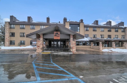 Brian Head Condo | Renovated King Suite with Amazing Amenities, Sleeps 4 Guests
