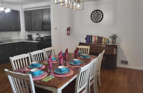 Downtown Baltimore House | Reservoir Hill Mansion - 4 bedrooms