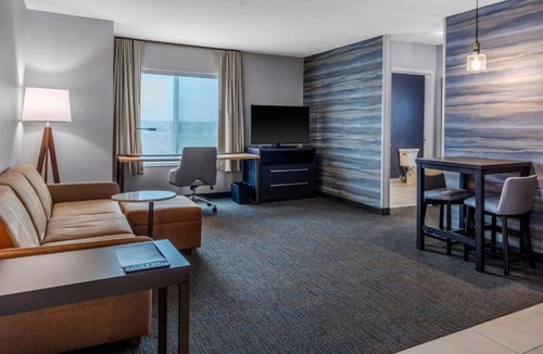Anchorville Hotel | Residence Inn by Marriott Detroit Sterling Heights