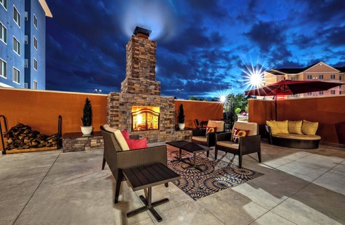 Tulsa Hotel | Residence Inn by Marriott Tulsa Midtown