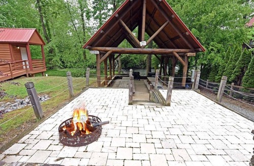 Murphy Cabin | Rest, Relax, and Reset - 4 bd/3 bth - 5min to town