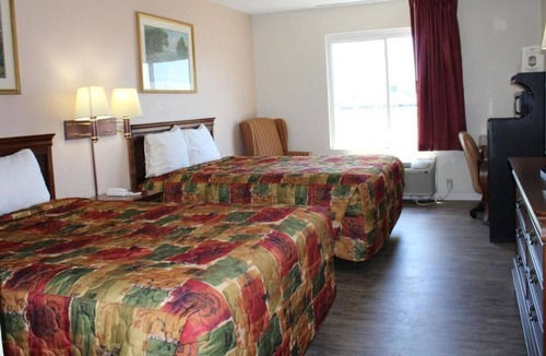 Mount Vernon House | Restful Stay! 2 Great Units Near Parks & Attractions, Free Breakfast & Parking