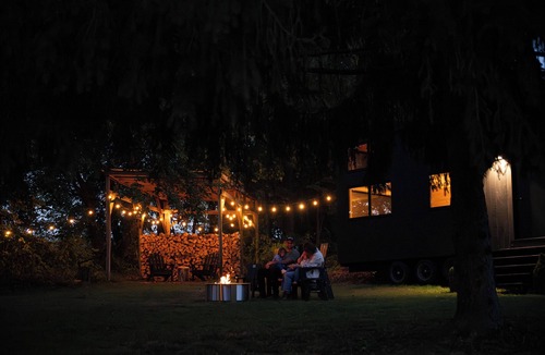 East Jordan Cabin | RETREAT NORTH — SAUNA + HOT TUB + HIKING & PADDLING — BELLAIRE, TORCH & BOYNE!