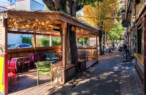 Sullivan's Gulch Apartment | Retro Hideaway - Trendy Location - 2BR - Sleeps 4