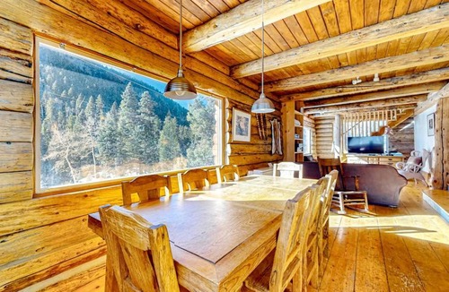 Taos Ski Valley House | Ridgerunner Cabin
