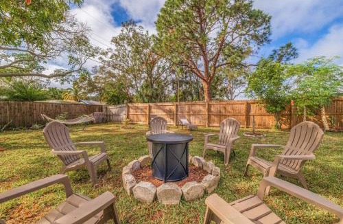 Pinellas Park House | Right at Home Luxury Retreat - Entire Home in Pinellas Park