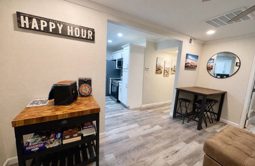 Encanto House | Rileys Central Home Walk to Fairgrounds