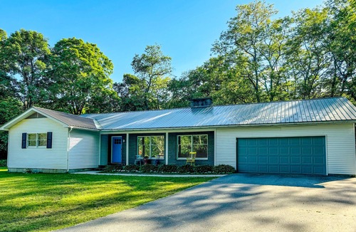 Brookline House | River House