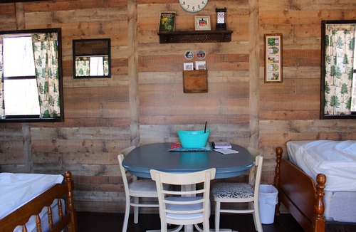 Eagle Rock House | River Rest Primitive Cabin