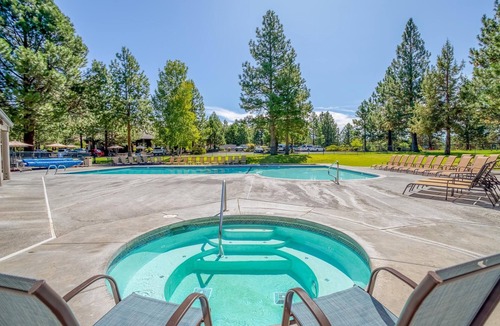 Southwest Bend Villa | River Ridge 321a