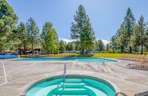 Century West Condo | River Ridge 330ab