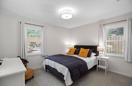 Ann Arbor House | River Rock Guest House - A Quiet Haven w/Firepit, Walking & Biking River Trails