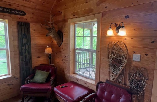 Van Buren Cabin | Riverfront Adventure Cabin