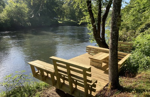 Blue Ridge Cabin | Riverfront Cabin w/Private Dock, Putting Green, Game Room! 3.5mi 2 Blue Ridge