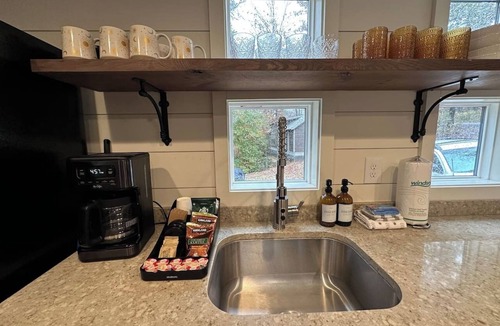 Mentone House | Riverfront | Trail & Kayak | Downtown & State Park