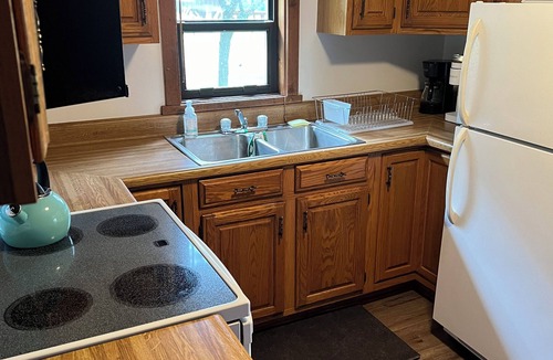 Oscoda House | Rivers, lakes, and trails! Family friendly cozy cabin.
