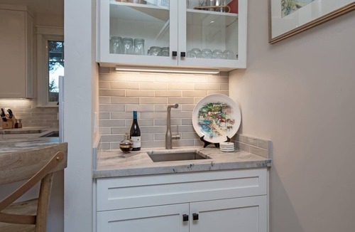 Capitola House | Rivervfront Duplex w/Elevator & Firepit on the Patio