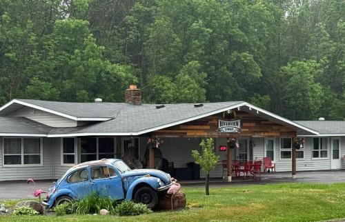 Cornell Cabin | Riverview Lodge