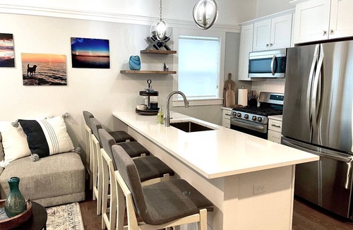 Charlevoix Condo | Riverwalk One Condo with rooftop deck