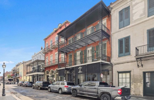 French Quarter Apartment | Roami at St. Helene | 2-unit Combo | Chartres